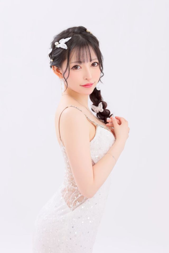 水無月 くるみ
